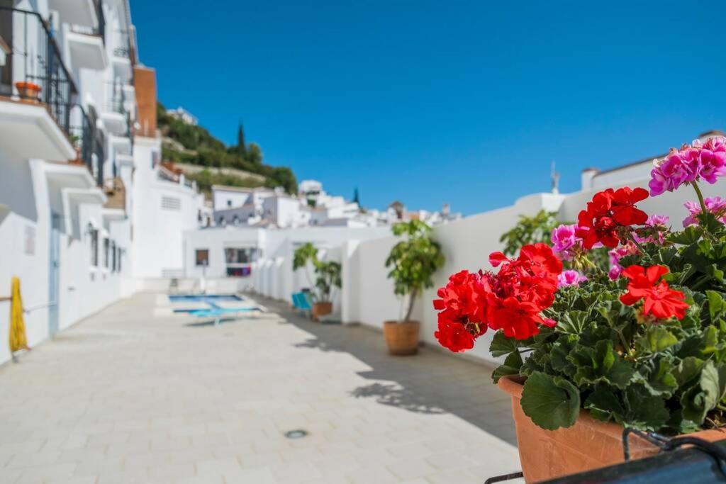 Bonito Apartamento Piscina Wifi Frigiliana Eksteriør bilde